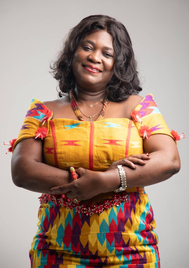 TOUGHA President Alisa Osei-Asamoah receives Ghana Women of Excellence award