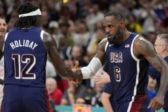 US men’s basketball team rolls past Serbia 110-84 in opening game at the Paris Olympics