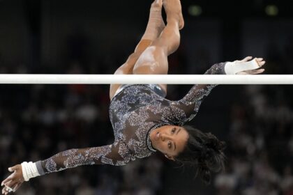 Simone Biles and Team USA take aim at gold in the women’s gymnastics team final