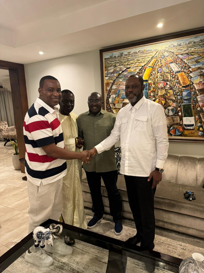 Bawumia holds strategic meeting with NAPO and Chairman Wontumi