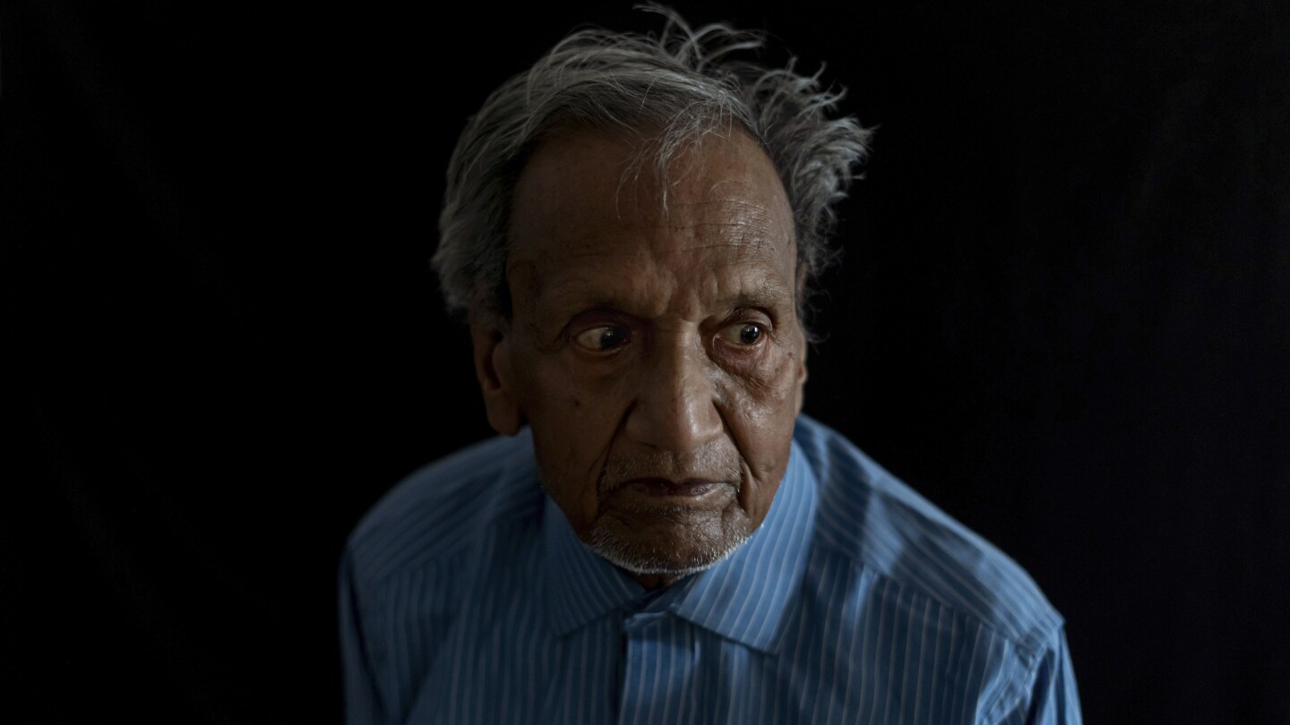 AP PHOTOS: At a home for India’s unwanted elders, faces of pain and resilience