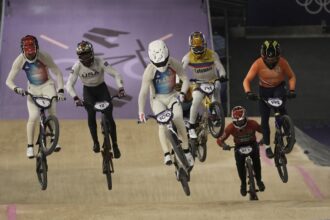 Alise Willoughby leads strong start for American riders in BMX racing at the Paris Olympics