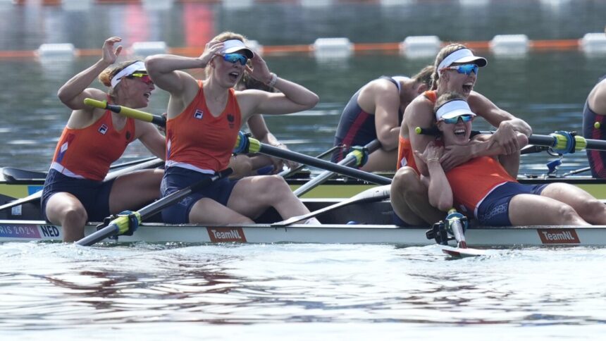 Dutch rower Marloes Oldenburg celebrates rowing Olympic gold 2 years after serious bicycle crash