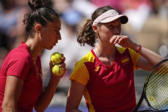 Cristina Bucsa and Sara Sorribes Tormo win the Olympic women’s tennis doubles bronze for Spain