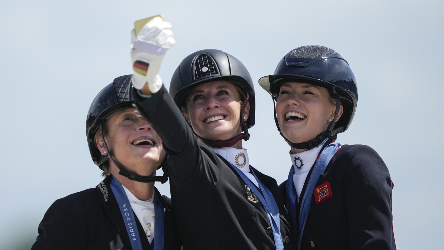 Defending champion Jessica von Bredow-Werndl wins individual dressage title at Paris Olympics