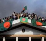 Sheikh Hasina: Euphoria in Bangladesh after PM flees country