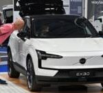 Volvo gives up plan to sell only EVs by 2030