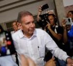 Venezuela’s opposition candidate arrives in Spain after fleeing