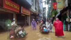 Typhoon Yagi: Thousands flee in Vietnam as floods hit Hanoi