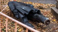 William Crowther: A severed statue divides an Australian city