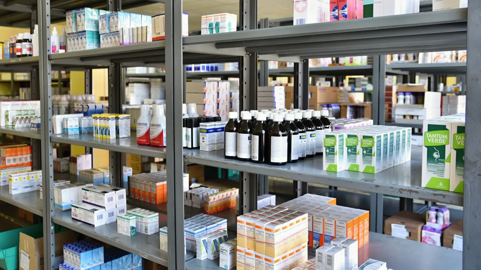 Pharmacy Council shuts down over 100 pharmacies For Operating Illegally