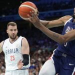 Kevin Durant returns to US lineup, scores 23 points on near-perfect shooting to lead win over Serbia