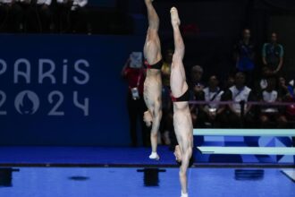 China makes it 2-for-2 in Olympic diving, leaving Britain’s Tom Daley with a silver