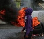 Venezuela election: Protesters head for presidential palace after Maduro victory claim