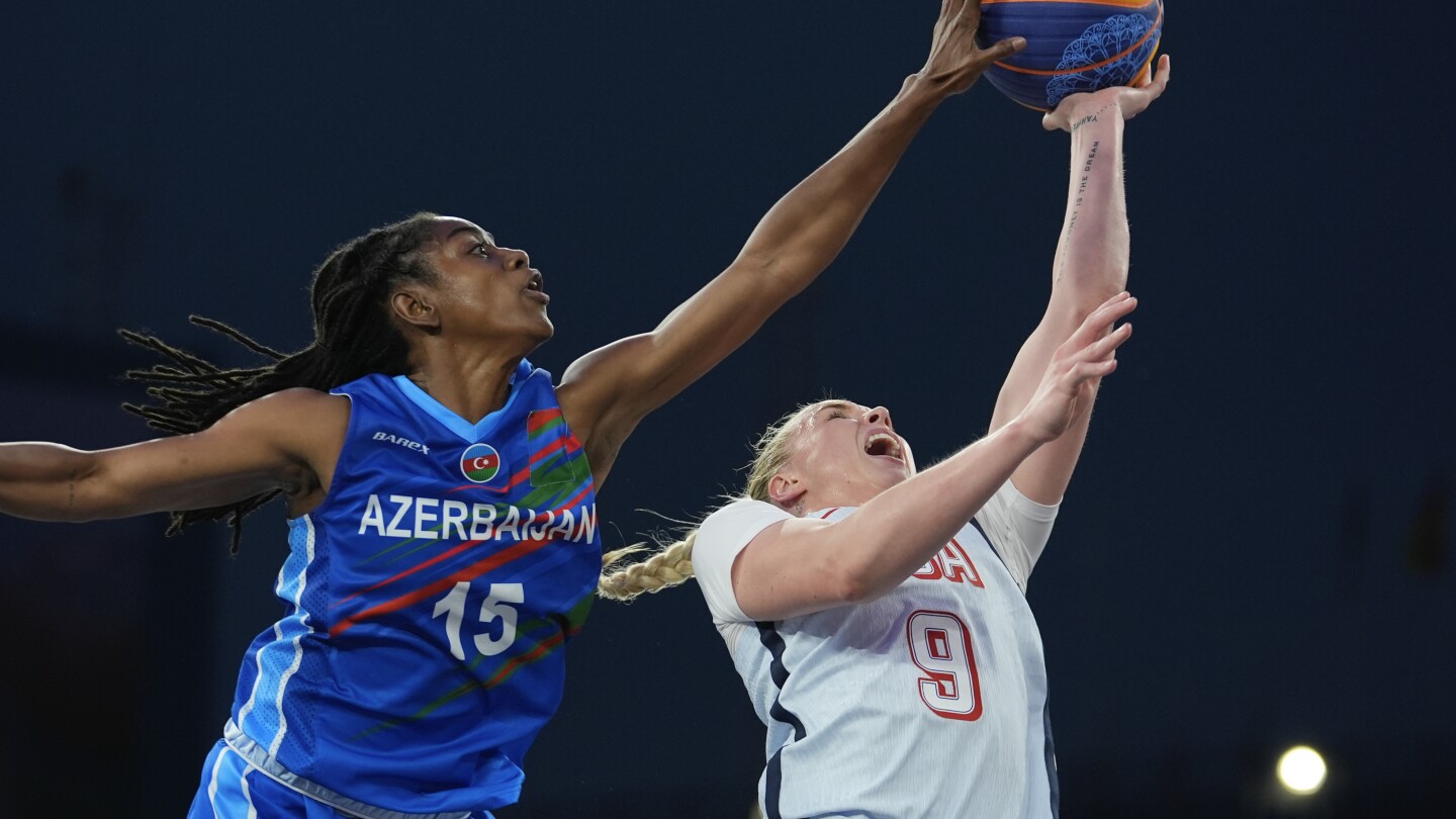 Defending champion U.S. women fall to 0-2 in 3×3 basketball pool play with 20-17 loss to Azerbaijan