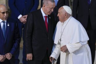 After Olympics, Turkey’s Erdogan seeks unity with Pope Francis against acts that mock sacred values