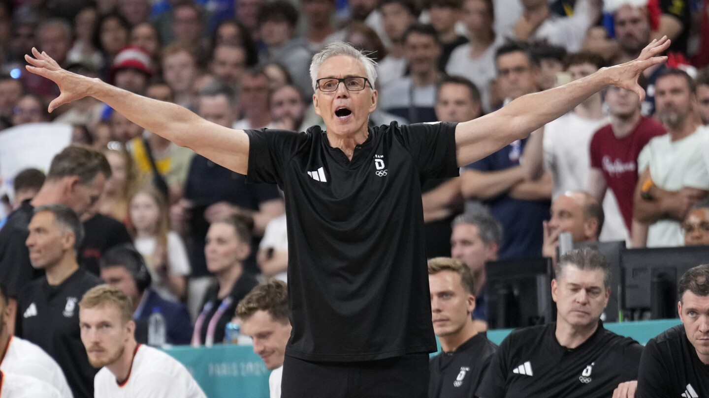 World Cup champion Germany unbeaten and rolling into basketball quarterfinals at Paris Olympics