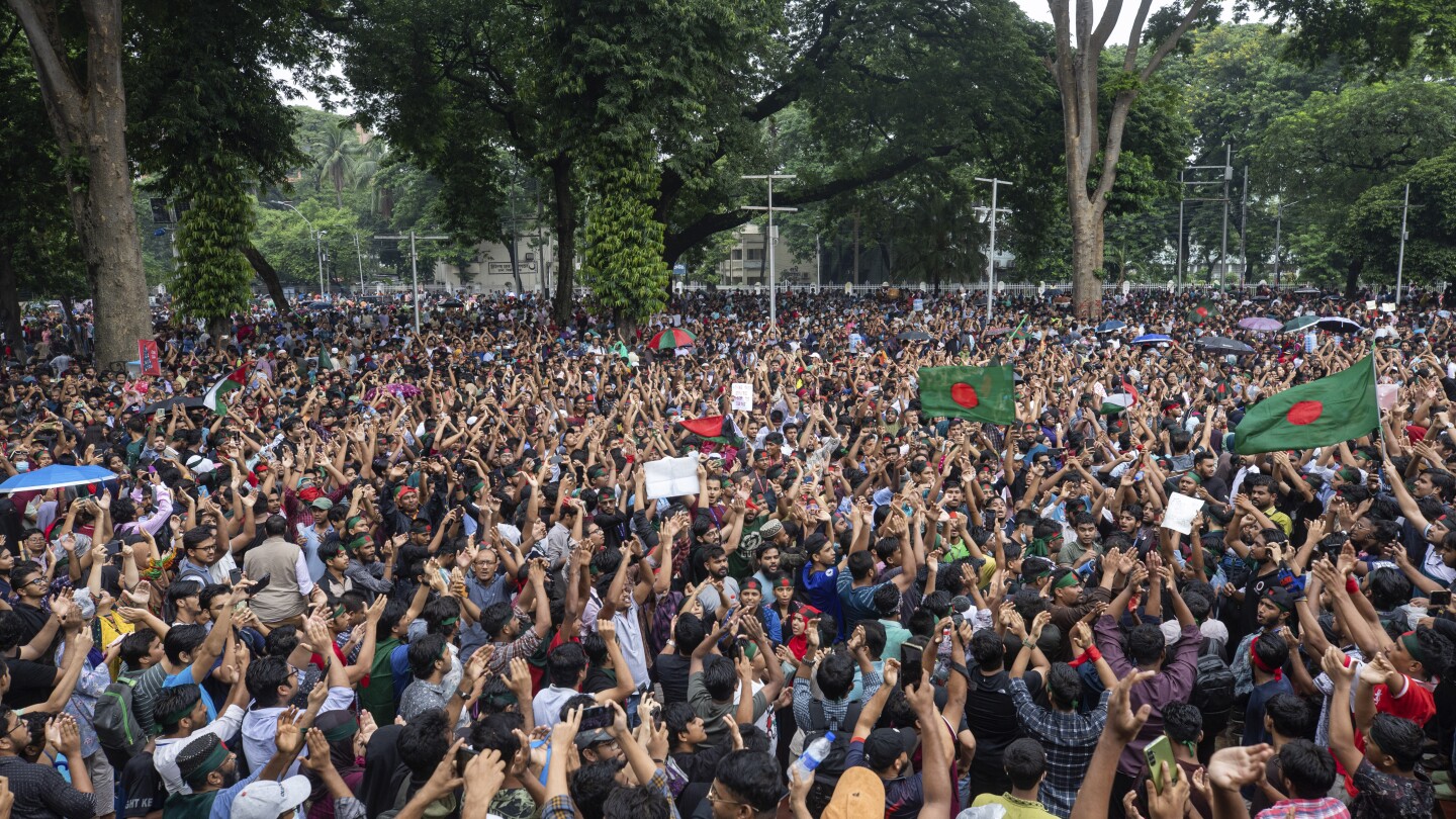 Violence in Bangladesh leaves dozens dead, hundreds injured as protests continue