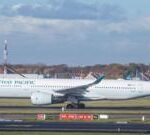 Cathay Pacific grounds planes after engine problem