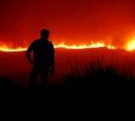 Deadly wildfires burn in Portugal