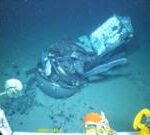 New Titan footage shows wreckage of viewport on ocean floor