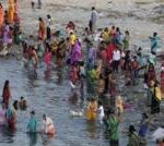 India: 37 children drown during Hindu festival in Bihar