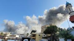 Lebanon: Mayor and 15 others killed in Israeli strike